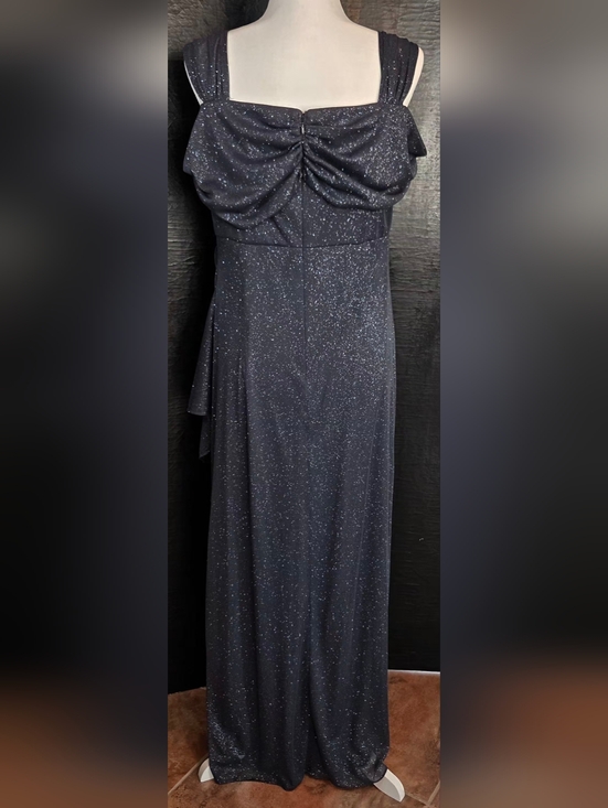 Alex Evenings 12P Cold-Shoulder Glitter Mesh Gown Smoke Gray Petite